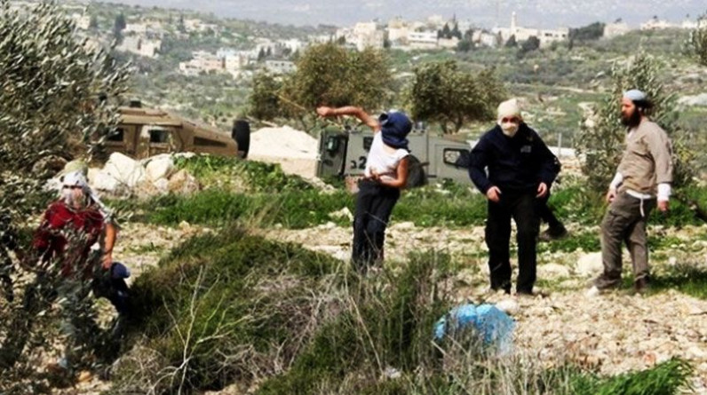 "هآرتس": "إسرائيل" تنقلب عل تعهداتها وتواصل سلب الأراضي الفلسطينية